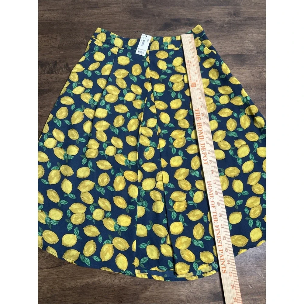 The‎ Limited Skirt Womens Sz 0 Petite Lemon Print Lightweight Pleated A-Line NWT